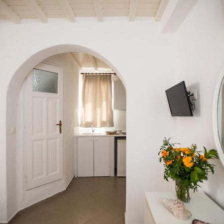 Lirous Studios Mykonos Town Екстериор снимка